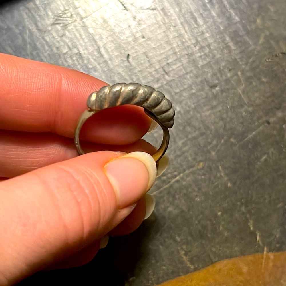 Vintage Adjustable ring